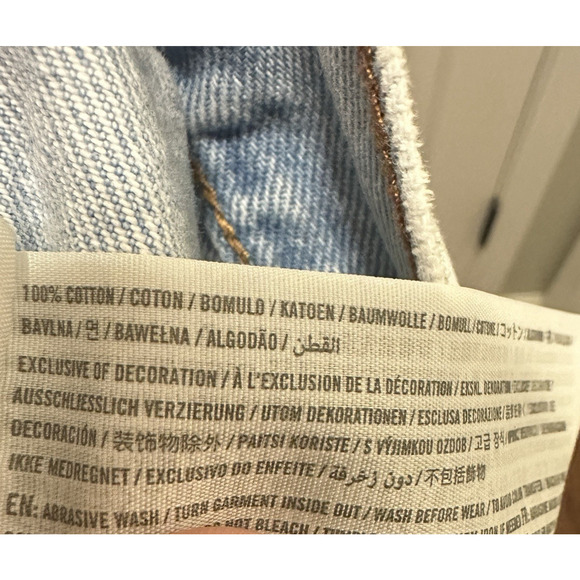 Abercrombie & Fitch Women Distressed Denim Jacket Size M Light Wash 100% Cotton - Picture 15 of 16